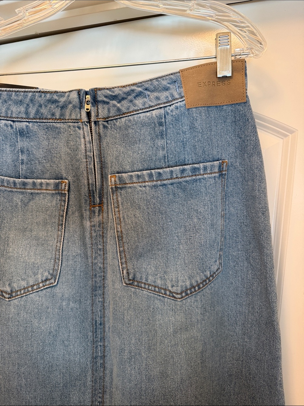 NWT Classic Denim A-Line Skirt w/ Front Slit, Size 8 - Picture 8 of 13
